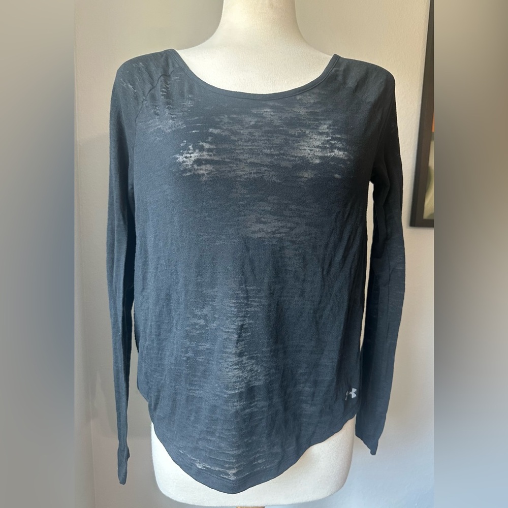 Under Armour long sleeve shirt